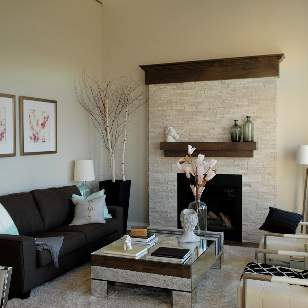 10 Small Living Room Decorating Tips