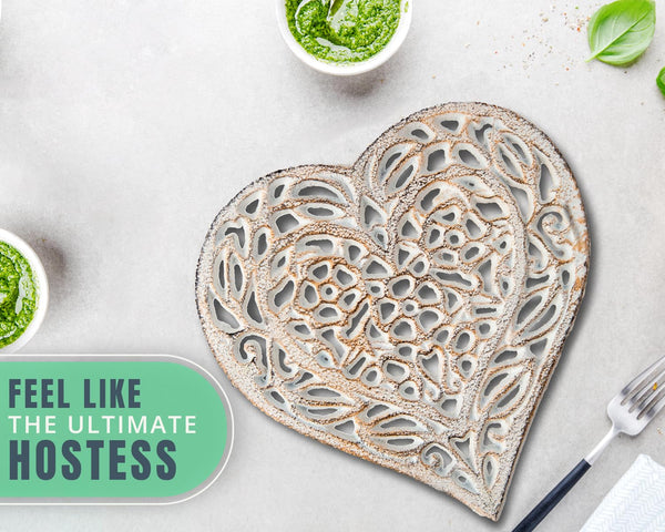 Comfify Cast Iron Heart Trivet – Decorative Rustic White Kitchen Trivet with Rubber Pegs