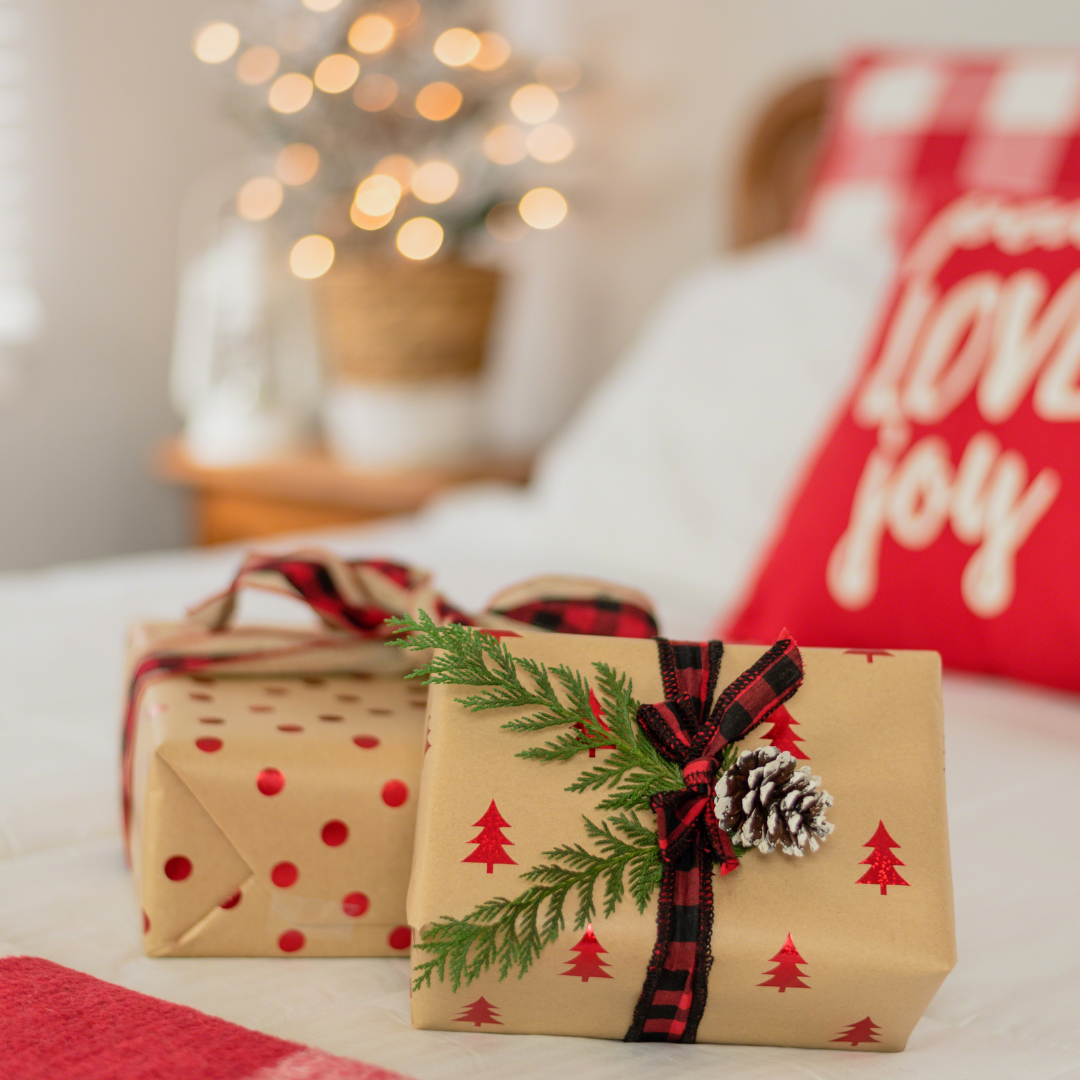 How to decorate a guest room for the holidays