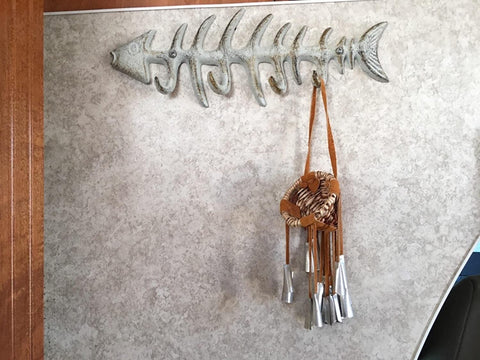 Decorative Cast Iron Hanger w/ 4 “Fish Bones” Hooks